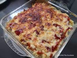 Seingat gue, macaroni panggang muncul belum terlalu lama, bisa dibilang salah satu tempat nongkrong yang baru tapi melesat dengan cepat. Resep Murah Mudah Macaroni Schotel Panggang Gurihnya Ambyar Di Mulut