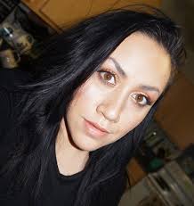 Elle Lowe (@ElleIsAwesome) • Facebook