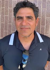 Orgullosos los señores Oscar Castro Yepiz y Rosángela Castro García, padres  de Rosa Carolina Castro Castro, así como su entrenador Humberto Alejandro  “yiyo” Cosío Agúndez, por la medalla de bronce en #Tokio2020.