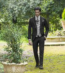 Costard homme habit homme costume homme mariage mariage rouge tenue mariage idée mariage habits mariés mariée noire boutique mariage. Recipient Bois De Leau Poli Costume Noir Gilet Gris Bague Leur Referendum