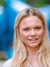 Sally Aldrich's Instagram, Twitter & Facebook