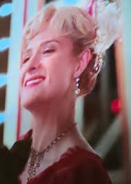 Now We Know Mr Russell Loves his daughter Gladys So I do believe it was Mr  Russell Who set up Maude and crew to get Oscar Mr Russell knew Oscar only  liked