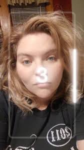 Ashley Thorne's Instagram, Twitter & Facebook