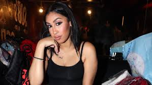 And the special way i feel when you hold me. Queen Naija At New York S S O B S Concert Recap Billboard Billboard