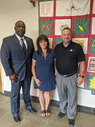 Governor's Volunteer Service Award honors selfless service