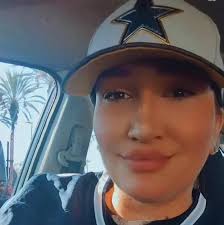 Farm stands with fresh sourdough in Penngrove?