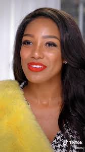 This bride loved her dress, but mom? Not so much. Tune in to a new #SYTTD  TONIGHT at 9/8c.