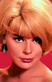 Эльке Зоммер