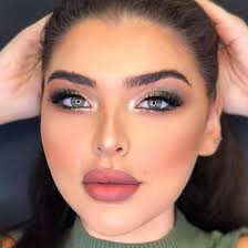 Salon Violet 70779329