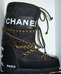 Snow Boots Chanel From The 90 Moon Boots Boots