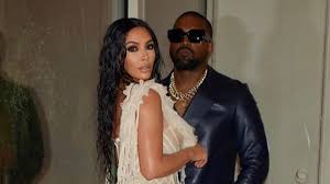 Apr 26, 2021 · jones and kardashian were seemingly first linked in july 2020, via a lipstick alley blind item. Why Are Kanye West And Kim Kardashian Trending Elon Musk And Twitterati React Trending News India Tv