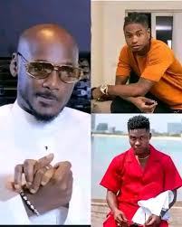 You remember American rapper Fredo Bang? Earlier this year, man was having  thrēesømes with a married lésbian cøuple and ended up getting bøth of them  pregnånt. He then became a father of