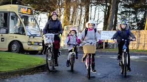 Conflicting messages' stop children walking and cycling to school