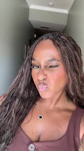 So excited to not do my hair for while 🤭 #fyp #bohoknotlessbraids #bl...