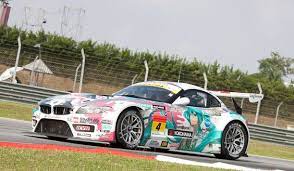 5 Bmws With Signature Decal Designs Decal Design Bmw Sports Car