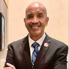 Another trip around the sun ☀️ It's my 47th BIRTHDAY🎂!!! Grateful beyond  words for my gorgeous wife KyAlea, our amazing boy Hiro, and our mighty  little dog Xiao ❤️❤️❤️. Wishing my friends