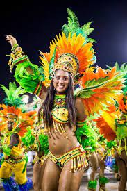 Soutiengorge samba inspiré rihanna irisé, samba tenue, tenue de carnaval, remise en forme bikini, samba carnaval costume, barbade, costume burlesque. Carnival In Rio De Janeiro Brazilian Carnival Costumes Rio Carnival Costumes Carnival Girl