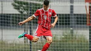 In the game fifa 21 his overall rating is 68. U19 Kapitan Flavius Daniliuc Vor Wechsel Vom Fc Bayern Zu Ogc Nizza Goal Com
