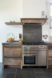 Las cocinas rústicas tienen un encanto especial, transmiten calidez y tradición. Cocinas Pequenas Rusticas Como Organizar La Casa Fachadas Decoracion De Interiores Ideas Para Fiestas Moda Mujeres De 40 Anos O Mas