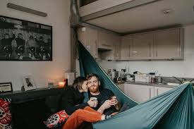 Untuk menambah impresi, ikuti tips berikut. 5 Ide Dekorasi Ruang Tamu Minimalis Tanpa Sofa Halaman All Kompas Com