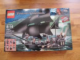 I want the lego pirates of the caribbean black pearl set just to get davy jones. Amazon Com Lego Pirates Of The Caribbean Black Pearl 4184 Discontinued By Manufacturer Toys Games