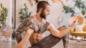 The centre is committed to providing space for yoga and has invested in really good equipment. 17 Days 200 Hour Inversion Based Vinyasa Yoga Teacher Training In London Uk Bookyogaretreats Com