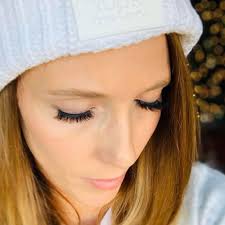 Lale Annie McCabe (@laleannie) • Instagram photos and videos