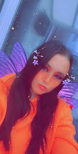 lara sutton (@lara.sutton4)