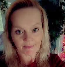 Kayla Nall's Instagram, Twitter & Facebook