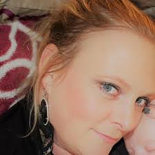 Georgina Whyte and Justin Tuey's Wedding Website