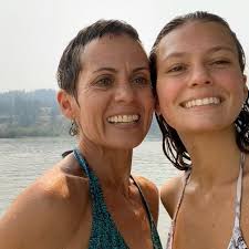 Fun lake time with @portia.bonnici and @simon.kurt #couerdalene d’Alene  #summerfun #grateful