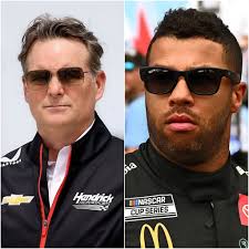 🚨🚨Jeff Gordon, one of the most revered legends of NASCAR, has publicly  committed to supporting Bubba Wallace for the next five years, calling the  32-year-old star "the future of NASCAR." The statement