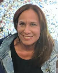 Deborah Prieto's Instagram, Twitter & Facebook