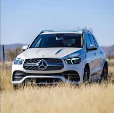 Pin By Artemarchi On Cars To Drive Before You Die Mercedes Suv Best Compact Suv Luxury Suv