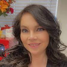 Lisa Boling's Instagram, Twitter & Facebook