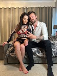 jandmswing OnlyFans - Jen and Marc - Creator Profile - Fleshbot