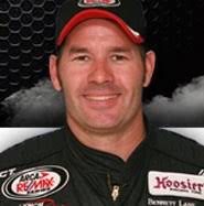 Help? Two things can't figure out? 2025 Mav r max, bad rotating squeaking  rotating noise in front. Sounds like drive shaft or front diff. Does not  make noise when all tires are