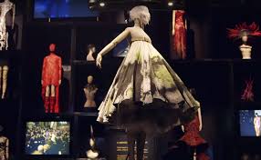 Discover the secrets behind the alexander mcqueen spring/summer 2019 collection at this special exhibition on the top floor of their old . Alexander Mcqueen Exhibition Free Delivery Goabroad Org Pk