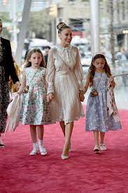 Sarah jessica parker's ivf journey was as stressful and difficult as anyone else's. Sarah Jessica Parker S Twins Make Red Carpet Appearance