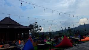 8 reviews #1 of 2 restaurants in bogor regency $ american fast food european. Alamat Dan Daftar Harga Menu Pelangi Cafe And Resto Bogor Tempat Nongkrong Hits Dengan View Menarik Daka Tour