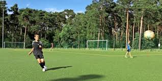 Discover our offers for center parcs park allgau holiday park. Folge 16 Integration Auf Dem Fussballplatz