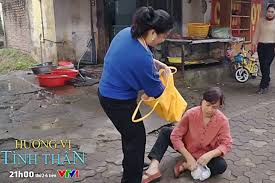 Bà bích bị soi đuổi nam đi nhưng vẫn ngóng con về. Uhwkffemaupetm