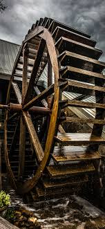 This Old Cabin Turned into a Restaurant in the Smokies, why people are  Obsessed