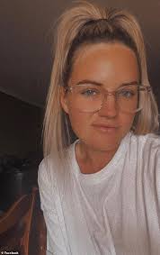 Body of man found after going for help when 4WD bogged in outback