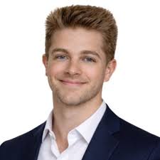 Career update: I'm thrilled to share I have accepted the position of  Executive Director of Student Success at Texas A&M University! In this  role, I will oversee advising, analytics, first-year…