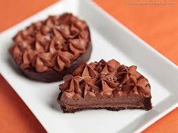 Tartelette Chocolat Noir Et Praline Feuillete Recette Chocolat Recette De Tartelette Recette Dessert