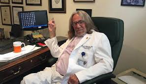 11,941 likes · 8 talking about this. Robert Mcnees Ar Twitter No Question Trump S Personal Physician Is 100 The Son Of The Doctor From Cannonball Run Https T Co Au92e0vndt
