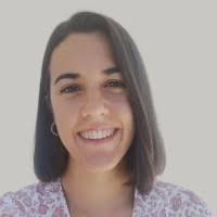 30+ perfiles de «Desiree Serrano»