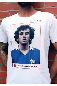 Livraison express réveillez le joueur qui est en vous! T Shirt Homme Col Rond Michel Griezmann I Croisons Les