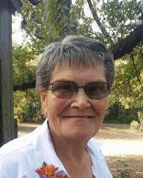 Davis Maxwell's Instagram, Twitter & Facebook